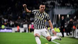 Fenerbahçe, Filip Kostic transferini açıkladı